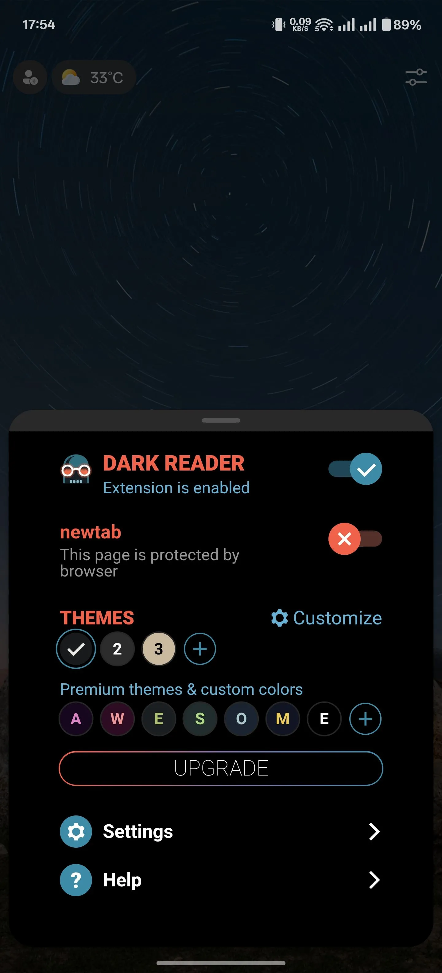 Tùy chọn tùy chỉnh tiện ích Dark Reader trên Edge Android, cho phép người dùng điều chỉnh chủ đề tối và các cài đặt hiển thị.