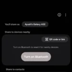 Giao diện Quick Share trên điện thoại Samsung Galaxy hiển thị tùy chọn chia sẻ qua mã QR hoặc liên kết