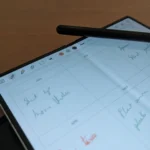 Lịch viết tay trên màn hình gập Samsung Galaxy Z Fold 6 với S Pen