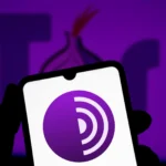 Logo Tor Browser trên nền tím đặc trưng mạng Tor